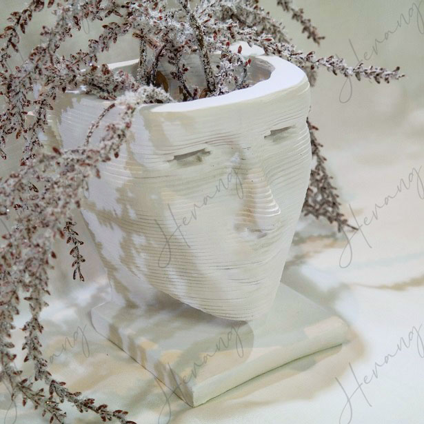 گلدان سه بعدی سفید-مشکی